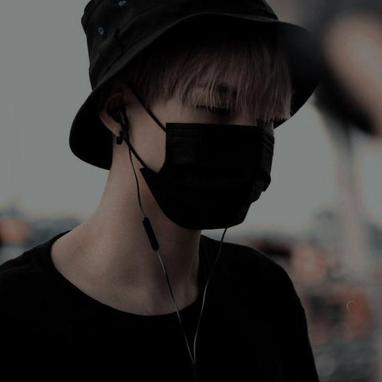 Minds profile picture for @cigarettes